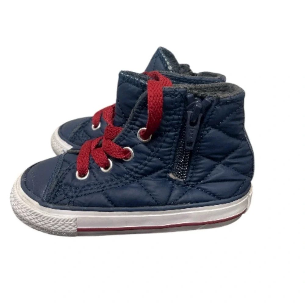 Converse Chuck Taylor All Star Infant 6 Navy Blue Quilted Puffer High Top Zip